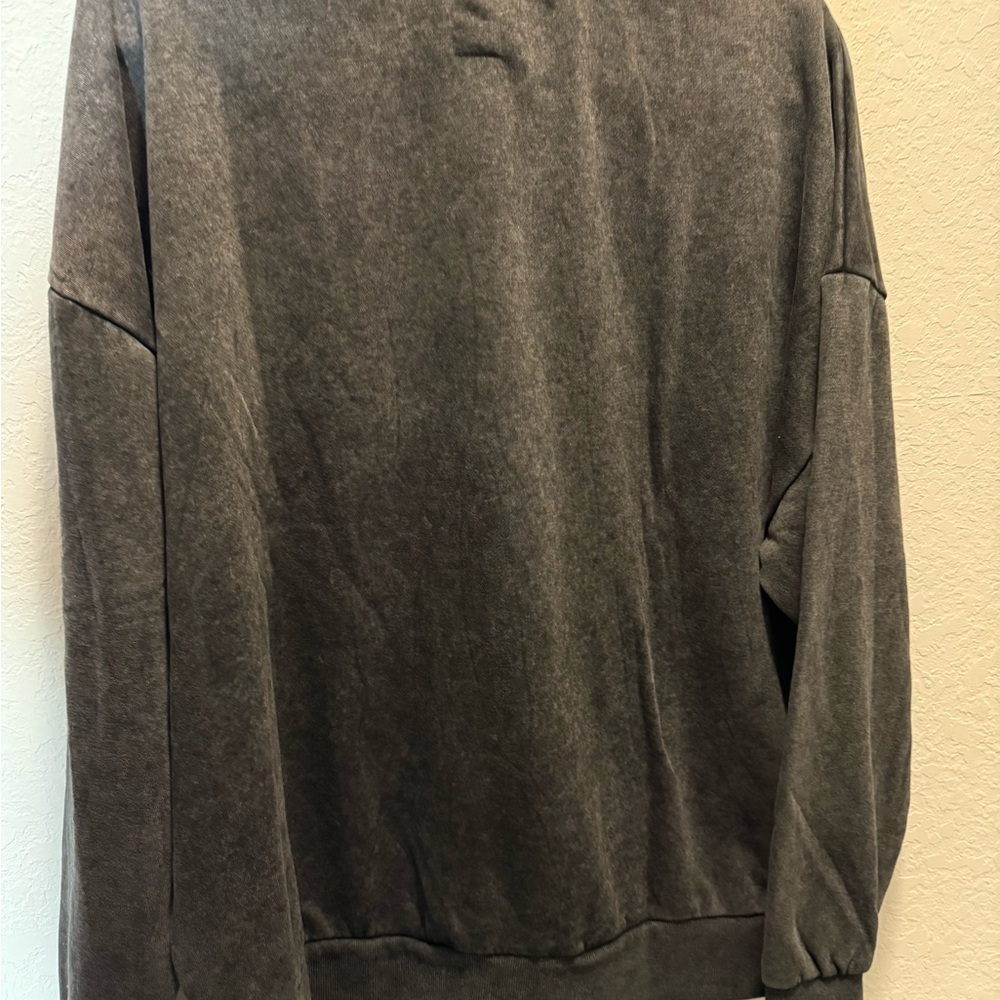 NFL Game Day Couture Las Vegas Raiders Charcoal Gray Crewneck S (oversized) - Picture 6 of 6